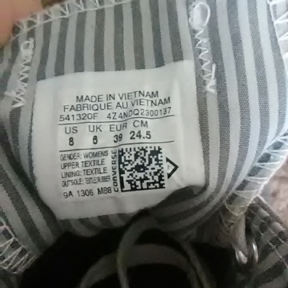 Converse Low Top Sneakers Womens Size 8 Grey/White - Picture 6 of 6